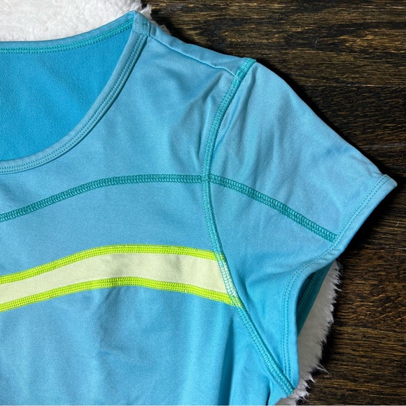 Title 9 Ocean Wave Boardwalk Thermalete Fabric Regulator Dress Large - Picture 3 of 14